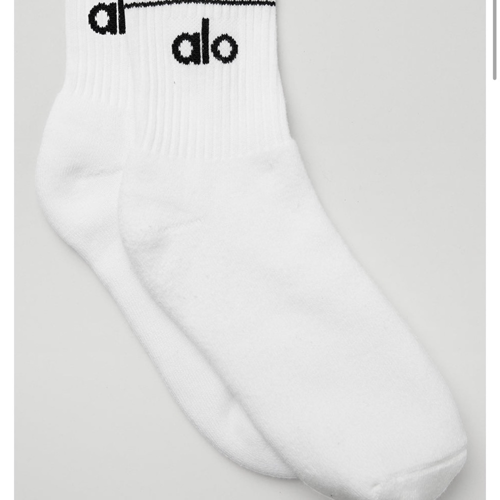 ALO Yoga White Men's Socks